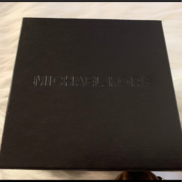 Michael Kors watch - Picture 6 of 8